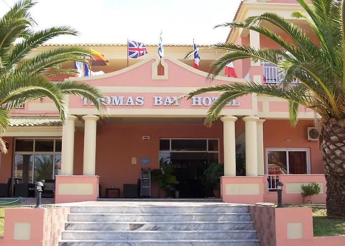Thomas Bay Hotel